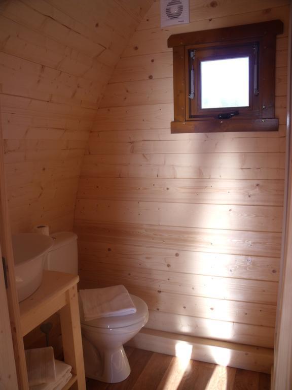 Le Domaine Des Tuileries Guest House Salins Ruang foto