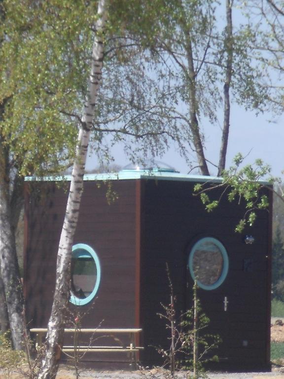 Le Domaine Des Tuileries Guest House Salins Ruang foto